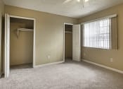 Thumbnail 14 of 28 - Bedroom Closet