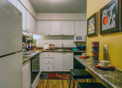 Thumbnail 14 of 38 - Kitchen at Madison Rockwood, Missouri, 63011