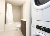 Thumbnail 18 of 21 - Kitchener Apartment