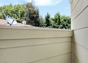 Thumbnail 26 of 28