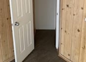 Thumbnail 28 of 28 - Closet