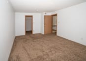 Thumbnail 16 of 21 - master bedroom and closet Fry Estates 386 Parkers Mill Way, Somerset, KY 42503