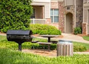 Thumbnail 21 of 27 - Walton Village Apartment Homes, Marietta GA  Grill and Picnic Area