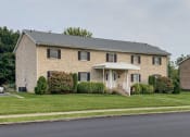 Thumbnail 22 of 25 - Elmwood Apartments