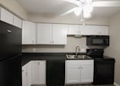 Thumbnail 2 of 25 - Elmwood Apartments