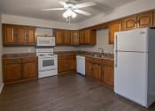 Thumbnail 3 of 25 - Elmwood Apartments