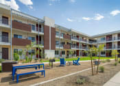 Thumbnail 25 of 35 - Picnic Area at Streamliner 67th in Phoenix Arizona