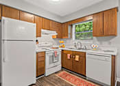 Thumbnail 7 of 33 - Cross Creek Cove _ Kitchen