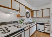Thumbnail 15 of 38 - Hillcrest Apartments _ Kitchen Photo
