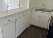 Thumbnail 15 of 19 - Kitchen