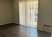 Thumbnail 17 of 19 - Living Room Area