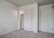 Thumbnail 16 of 18 - bedroom closet