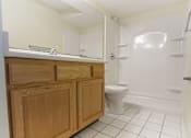 Thumbnail 36 of 49 - Luxurious Bathrooms at River Run Apartments, Warren, OH