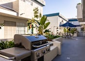 Thumbnail 13 of 19 - Barbeque area in Tilden Oaks courtyard.