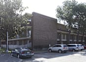 Thumbnail 4 of 10 - Parking Lot at Cleary Pointe Apartments, Metairie, Louisiana