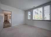 Thumbnail 40 of 43 - Unfurnished Room at 747 Apartments, Indiana