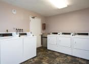 Thumbnail 11 of 17 - St James on Hall | Laundry