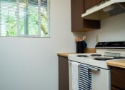 Thumbnail 3 of 17 - St James on Hall | Kitchen
