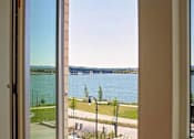 Thumbnail 27 of 36 - Columbia River viewed from window in a south facing home