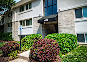Thumbnail 30 of 33 - Ashley Apartments Landscaped Entryway Photo