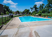 Thumbnail 36 of 38 - Del Vista Apartments Pool 3