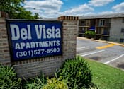 Thumbnail 2 of 38 - Del Vista Apartments Signage 04