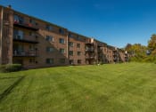 Thumbnail 8 of 23 - Glen Willow Apartments Building Exterior 06
