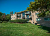 Thumbnail 20 of 23 - Glen Willow Apartments Building Exterior
