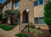 Thumbnail 30 of 43 - Maplewood Villas Apartments Building Exterior 103