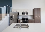 Thumbnail 24 of 31 - kitchen