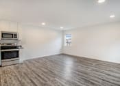 Thumbnail 10 of 28 - Suite 3095