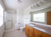 Thumbnail 8 of 15 - Luxurious Bathroom at Holiday Park Apartments, Pennsylvania, 15239