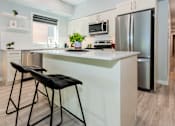 Thumbnail 11 of 40 - 881 Grosvenor Avenue