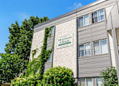 Thumbnail 5 of 9 - the building where the hotel is located