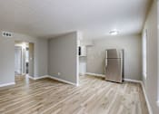 Thumbnail 9 of 30 - Patriot Crossing - Living Room