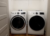 Thumbnail 28 of 34 - Washer and Dryer Unit at The Allure