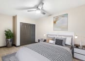 Thumbnail 4 of 24 - Grocers Ice Lofts - Bedroom