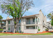 Thumbnail 2 of 20 - Elegant Exterior View Of Property at River Oaks Apartments & Townhomes, Hanford, 93230