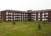 Thumbnail 15 of 16