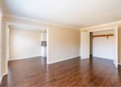 Thumbnail 23 of 30 - Lindbrook Manor Apartments