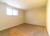 Thumbnail 13 of 22 - Valley Plaza Cleveland Bedroom