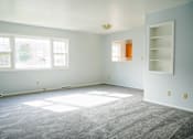 Thumbnail 10 of 31 - Open space