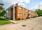 Thumbnail 30 of 35 - Exterior of Arlen Apartments