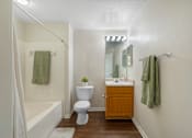 Thumbnail 20 of 32 - Full-Bathroom