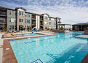 Thumbnail 18 of 24 - Large Outdoor Pool and Hot Tub, Exterior Union Pointe Building