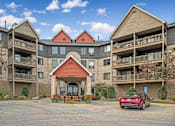 Thumbnail 29 of 29 - Exterior Woodridge Building