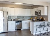 Thumbnail 15 of 19 - Kitchen Breakfast Bar