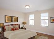Thumbnail 5 of 7 - Taymil Burnham Bedroom