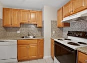 Thumbnail 11 of 25 - Taymil Francis Crossing Kitchen