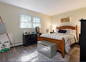 Thumbnail 18 of 24 - Taymil Holly House Bedroom